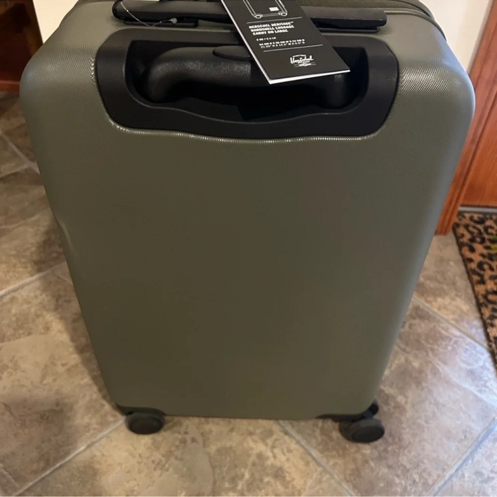 Herschel heritage hardshell, large carry-on suitcase
